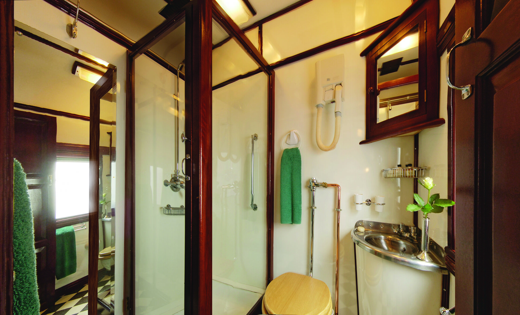 Deluxe Suite — kopalnica