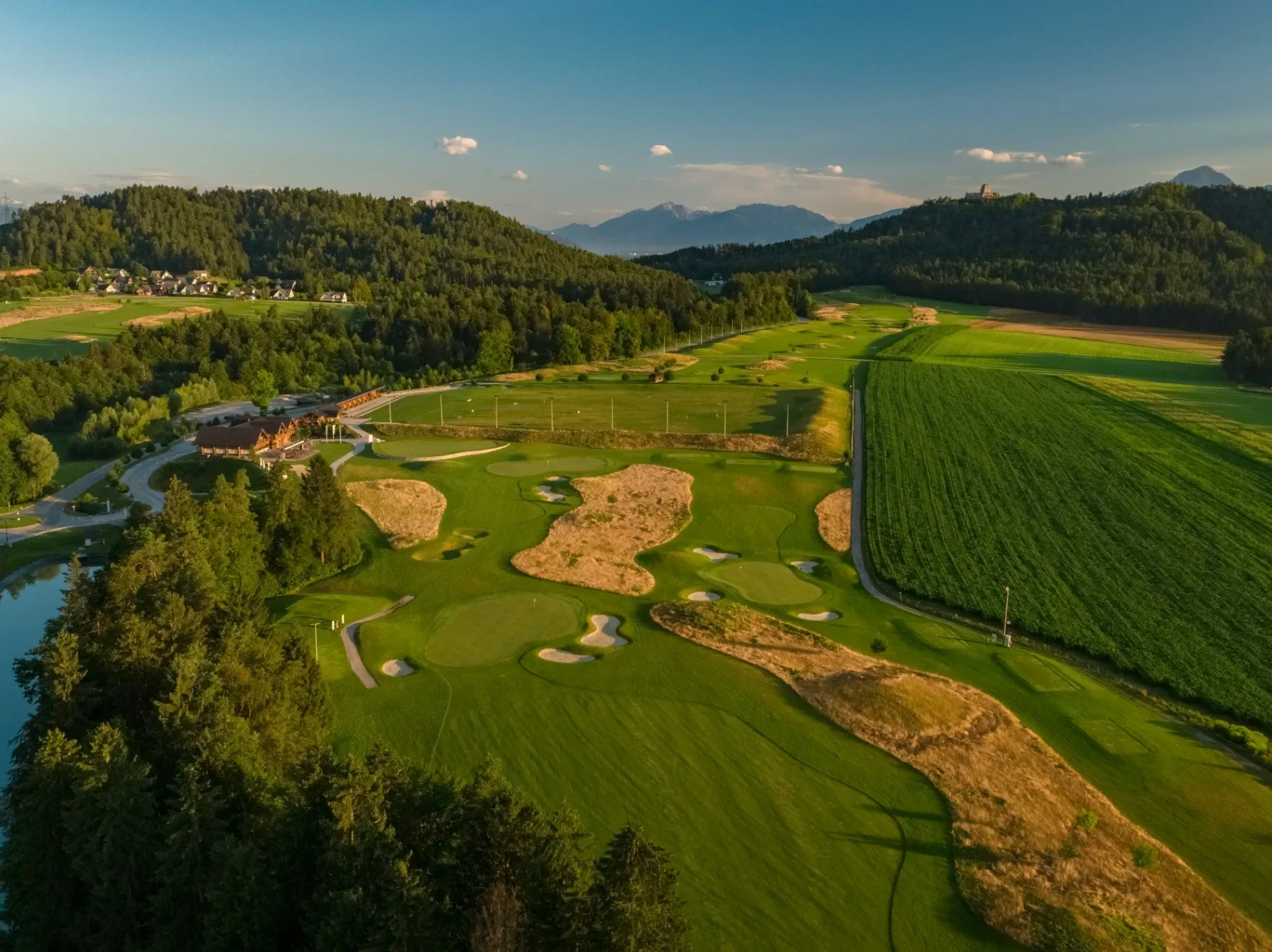 Golf Cubo course in Smlednik