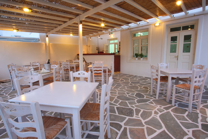 Paros Inn Hotel