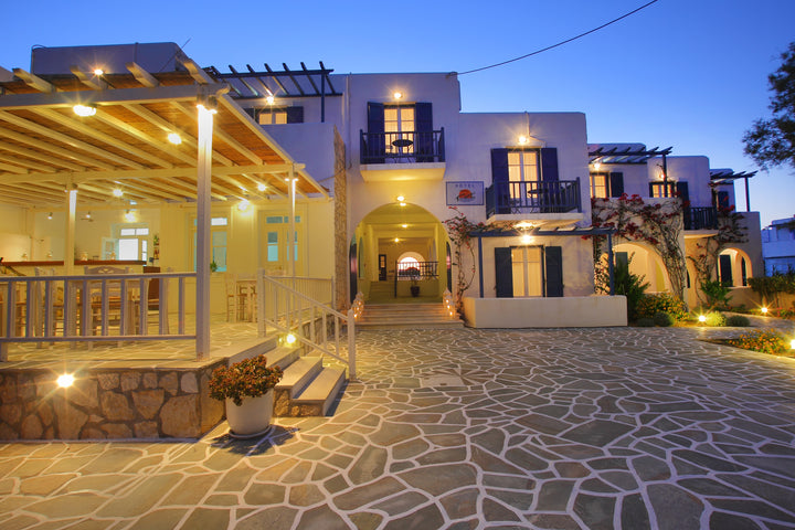 Paros Inn Hotel
